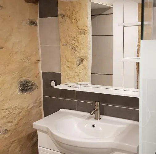 De La Haie * Apremont (Vendee)