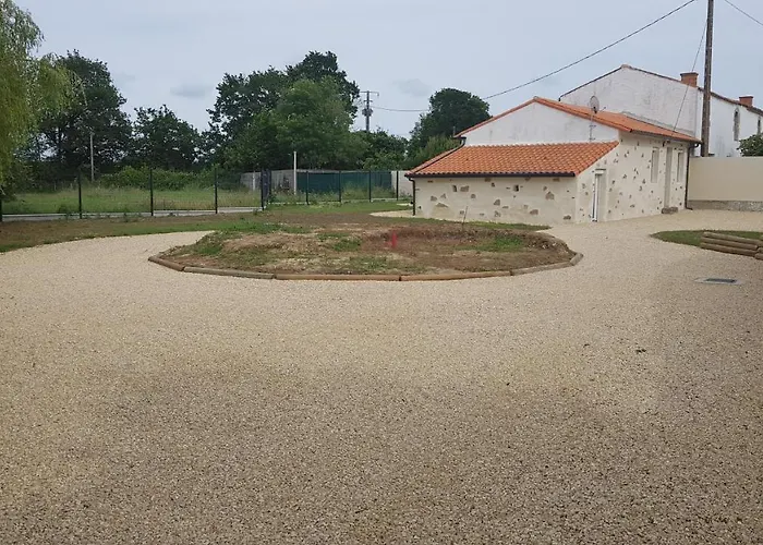 De La Haie Holiday home Apremont (Vendee)