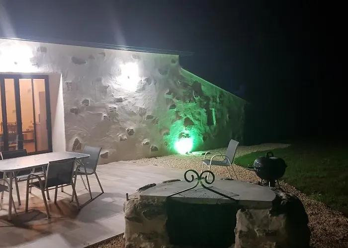 Holiday home De La Haie Apremont (Vendee)