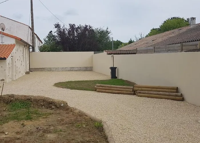 De La Haie Holiday home Apremont (Vendee)